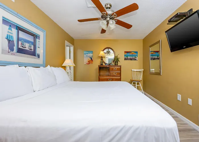 Island Winds West 178 Apartment