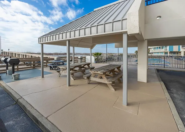 Apartment Island Winds West 178 *
