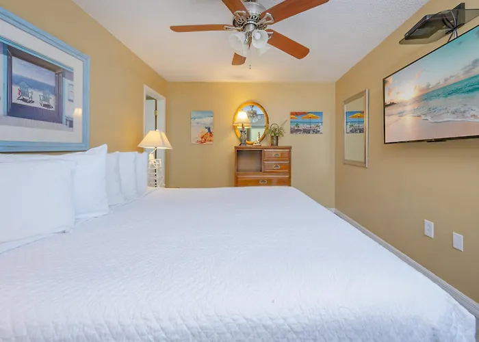Island Winds West 178 Apartment